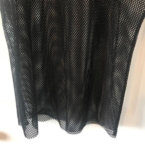 3/$15 Gaze usa black sleeveless sheer net top - Picture 5 of 6